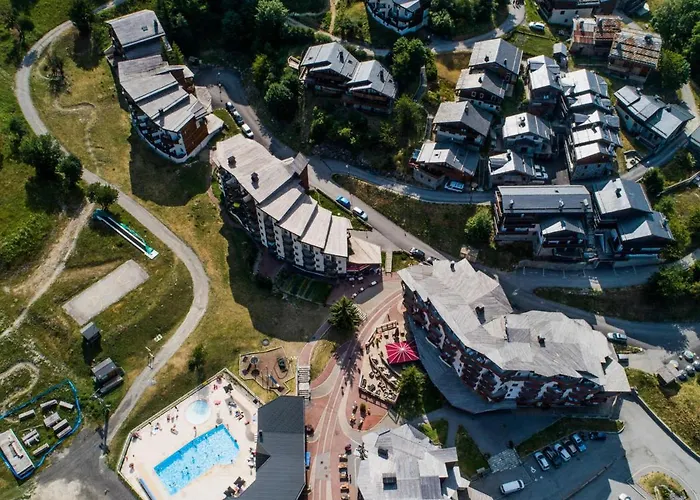 2 Pièces Confortables, Skis Aux Pieds, Proche Des Commerces - Fr-1-182a-8 Courchevel