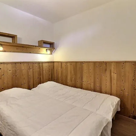 Apartment 2 Pieces, 4 Pers, Skis Aux Pieds A La Tania - Le Grand Bois, - Fr-1-182a-8