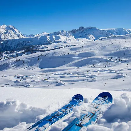 2 Pieces, 4 Pers, Skis Aux Pieds A La Tania - Le Grand Bois, - Fr-1-182a-8 *
