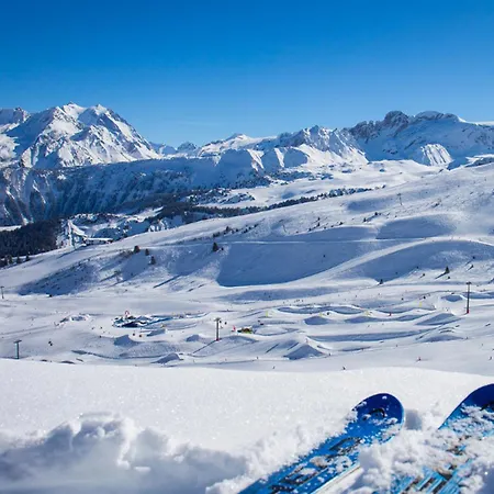 2 Pieces Confortables, Skis Aux Pieds, Proche Des Commerces - Fr-1-182a-8 Courchevel
